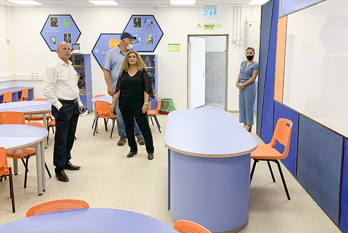 תדהר בדרך למחר